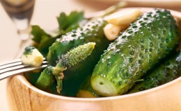 Подборка вкусных рецептов заготовок из перезревших огурцов на зиму